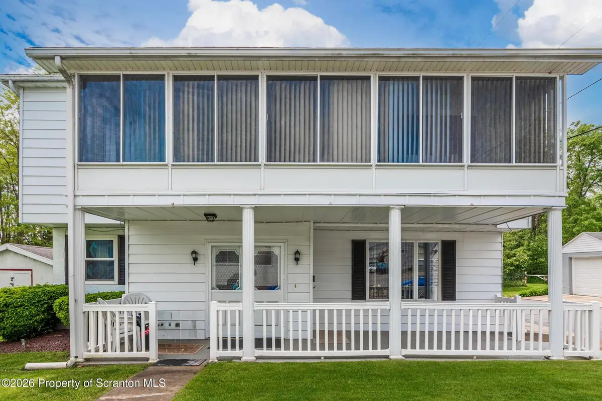 350 Sussex St R, Old Forge, PA 18518 - #1