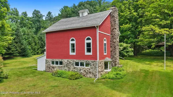 2626 Damascus Road, Susquehanna, PA 18847