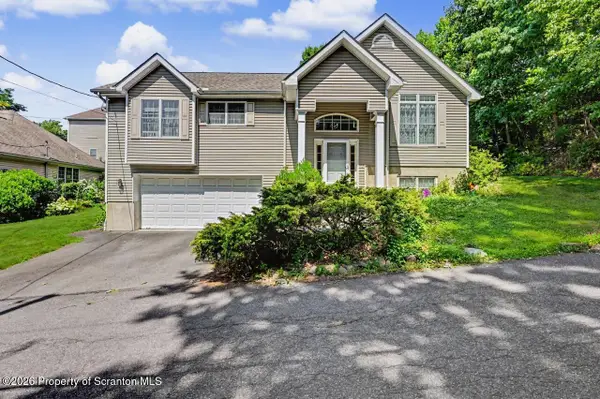 923 Meade Street, Dunmore, PA 18512