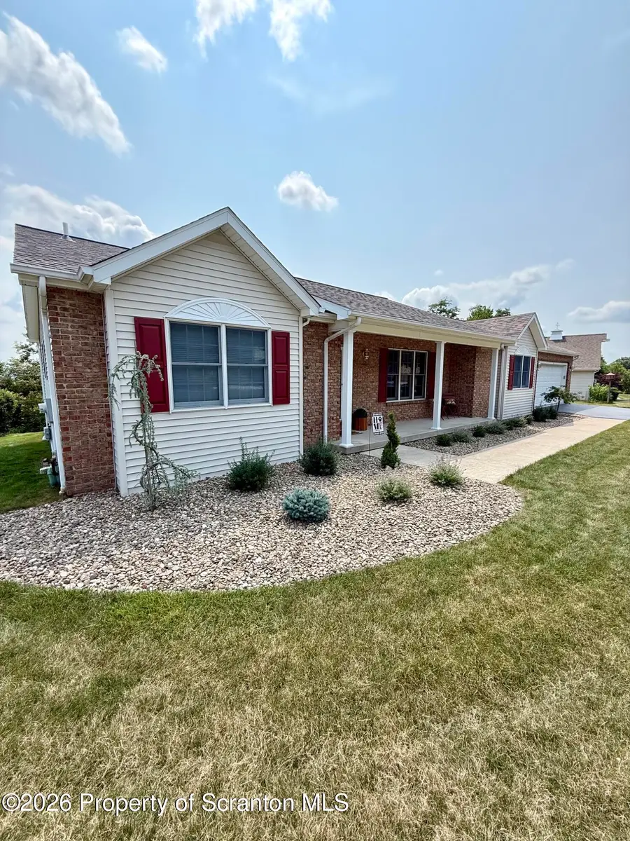 7 Overbrook Circle, Scranton, PA 18504 - #2