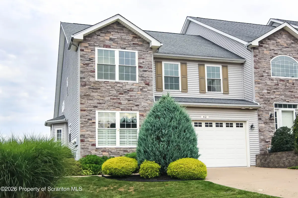 42 Grandview Drive, Pittston, PA 18640 - #1