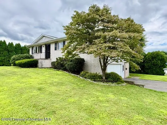 212 W Swinick Drive, Dunmore, PA 18512 - #3