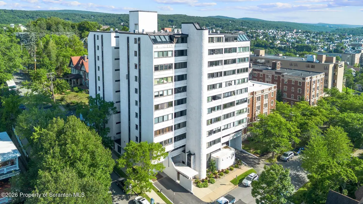 550 Clay Avenue #APT 4E, Scranton, PA 18510 - #1