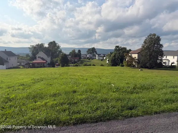 3337 Pittston Avenue, Moosic, PA 18507