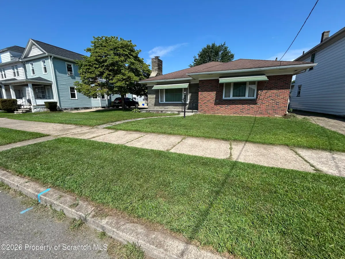 219 Lyndwood Avenue, Hanover, PA 18706 - #1