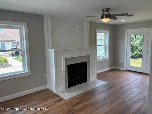 811 Goodman Street, Throop, PA 18512 - #3