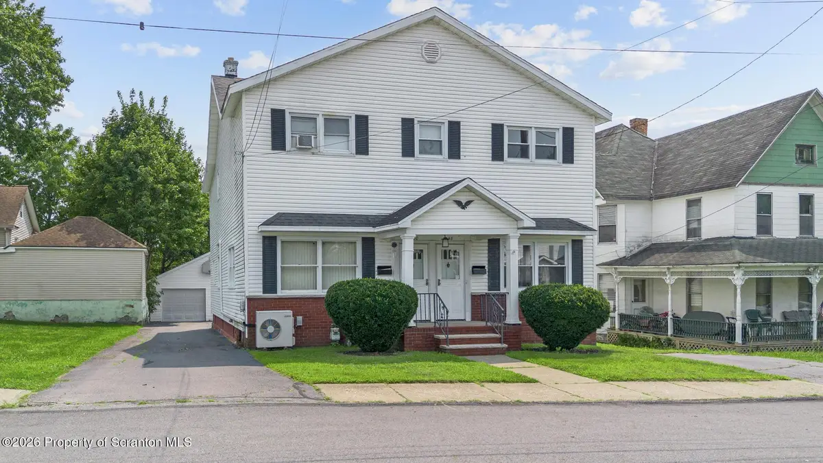 458-460 Madison Avenue, Jermyn, PA 18433 - #1