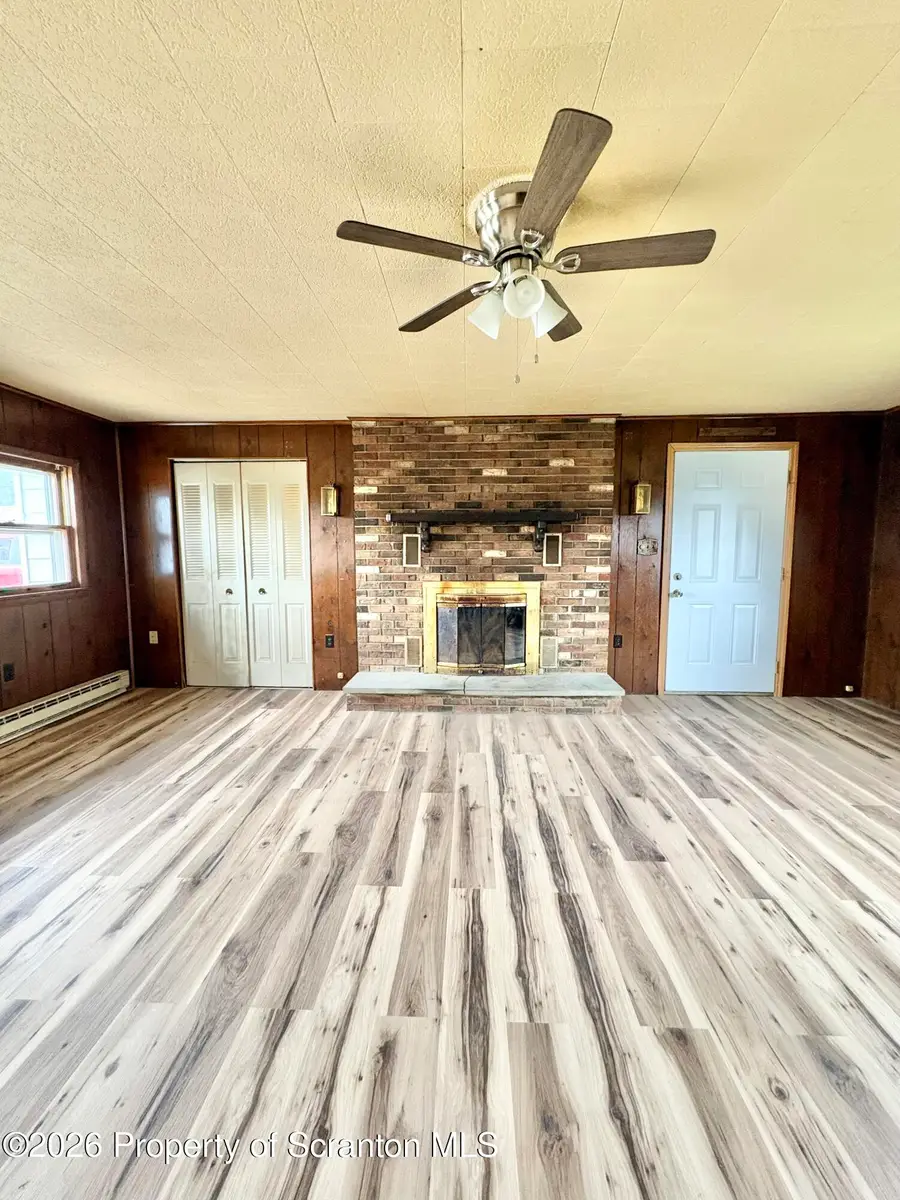 25 Rose Street, Hallstead, PA 18822 - #3