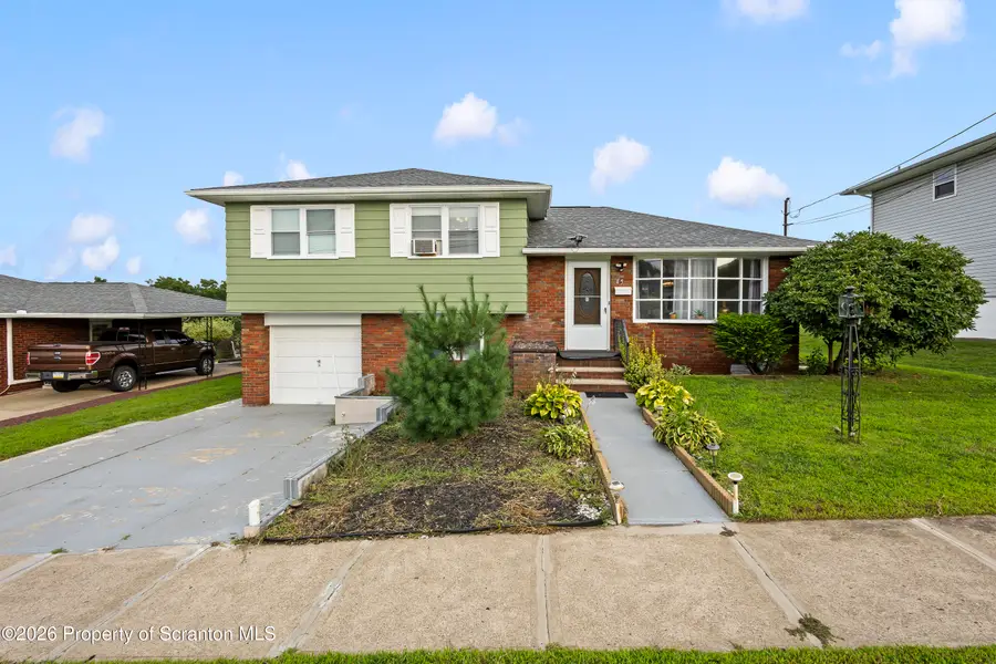 45 Sunrise Drive, Wilkes Barre, PA 18705 - #2