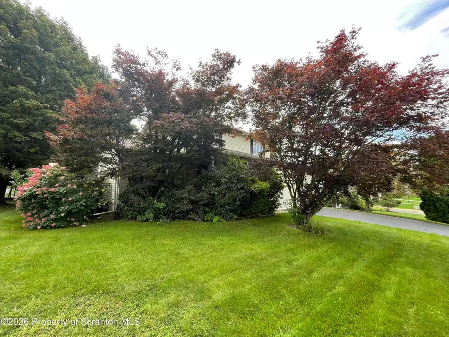 836 Laconia Circle, South Abington, PA 18411 - #2