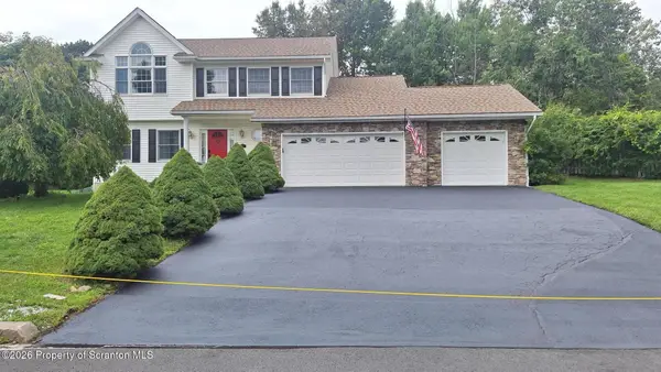 1012 Westwood Drive, South Abington Twp, PA 18411