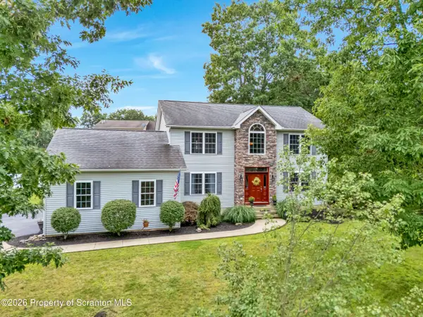 21 Autumn Drive, Mountaintop, PA 18707