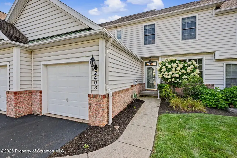 2403 Browning Close, Moosic, PA 18507 - #2