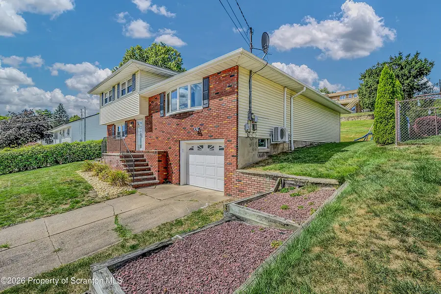 204 Boulevard Avenue, Peckville, PA 18452 - #2