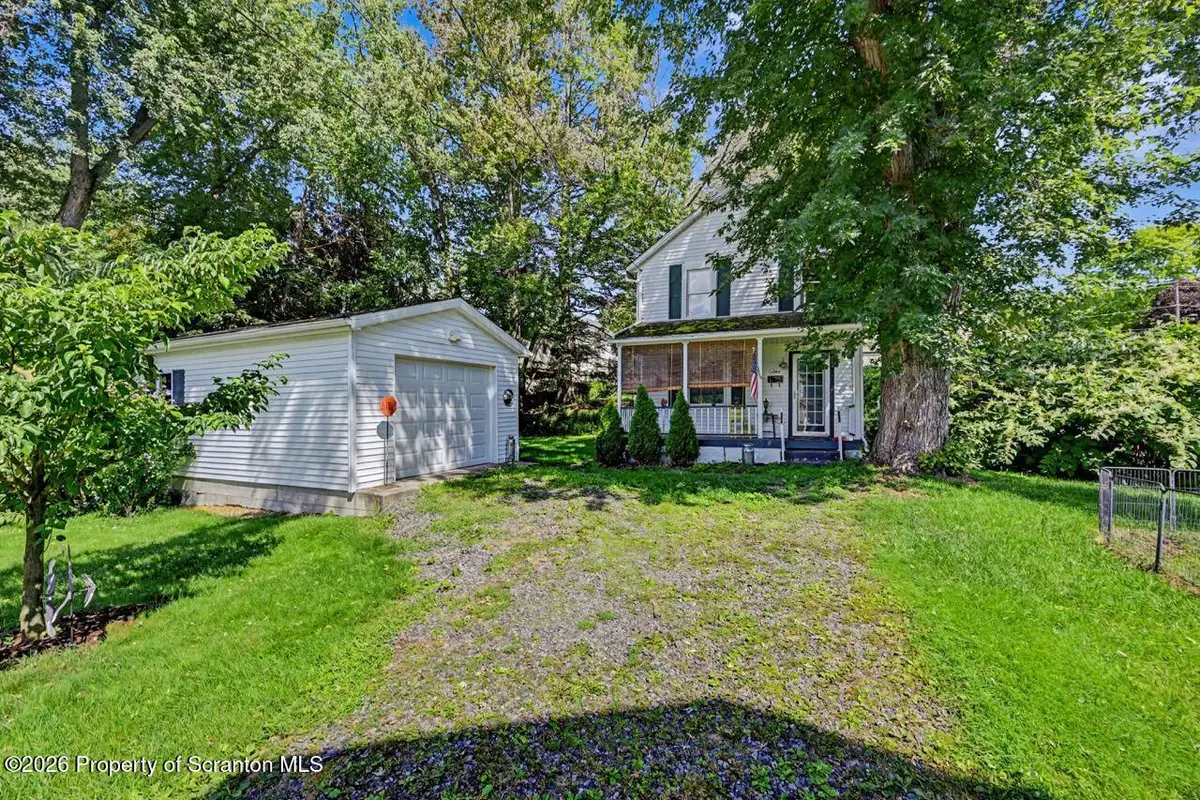 190 1/2 Washington Street, Carbondale, PA 18407 - #1