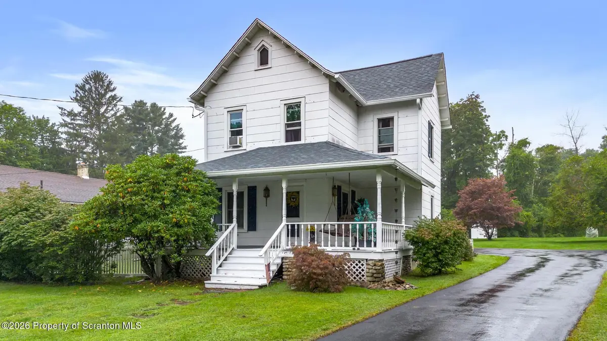 1027 Pennsylvania Rt 390, Cresco, PA 18326 - #1