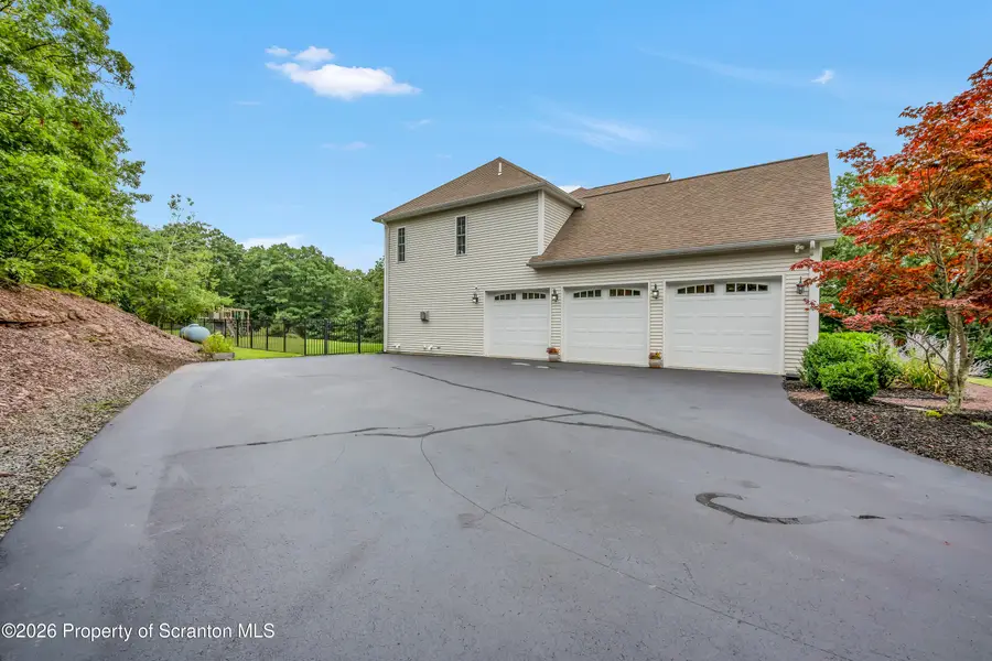 1006 Scenic Drive, Clarks Summit, PA 18411 - #3