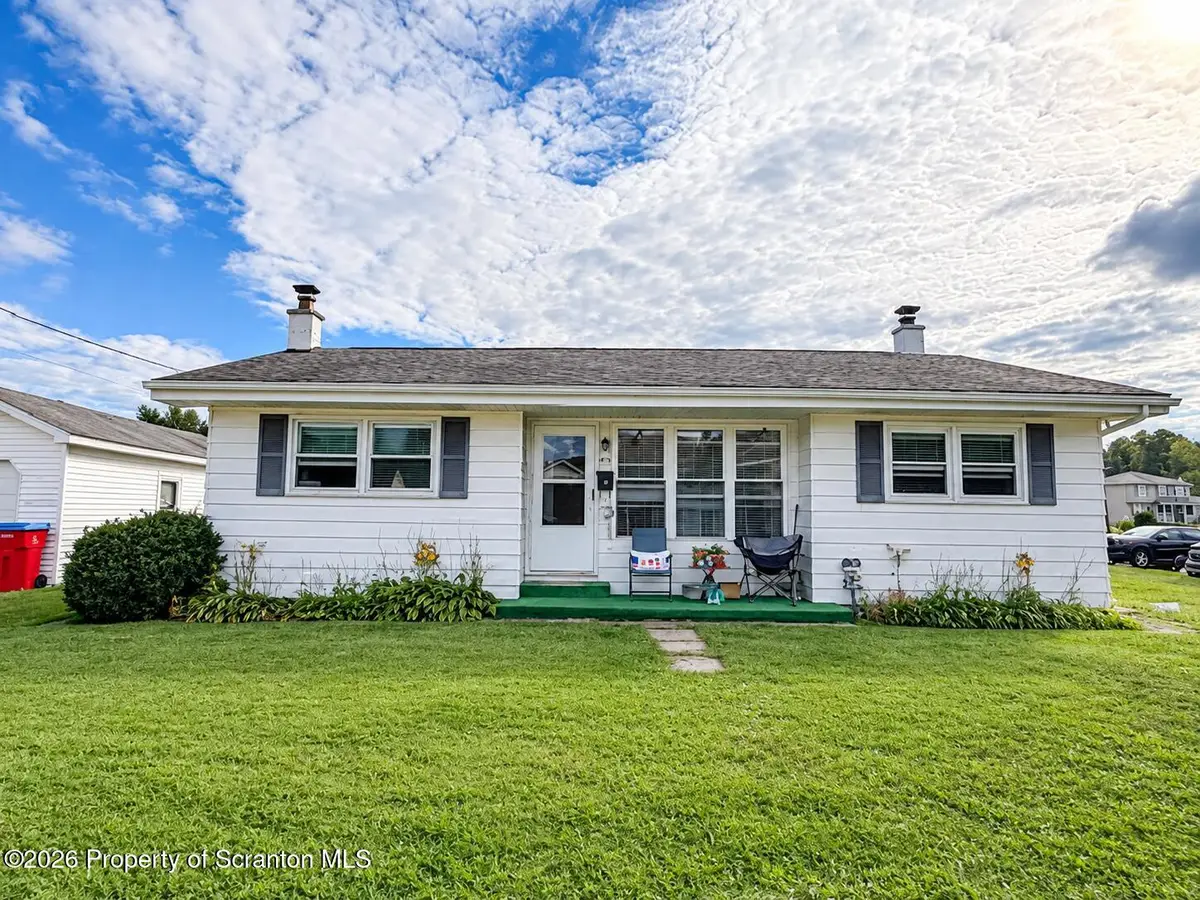 415 Franklin Street, Jermyn, PA 18433 - #1