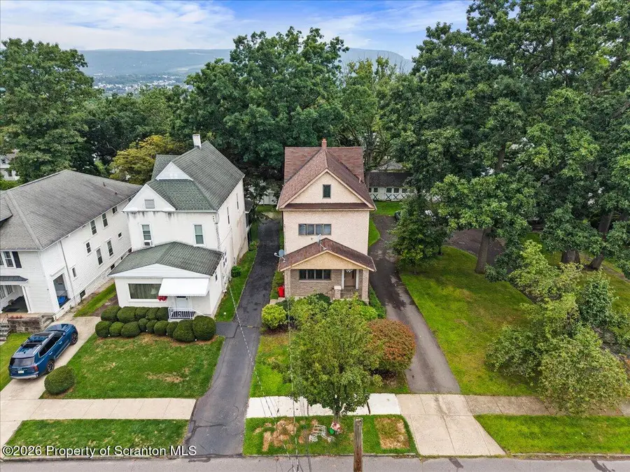 1623 Madison Avenue, Dunmore, PA 18509 - #2