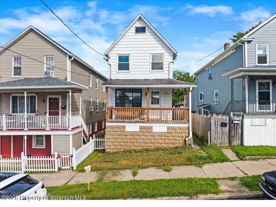236 W Union Street, Nanticoke, PA 18634 - #2