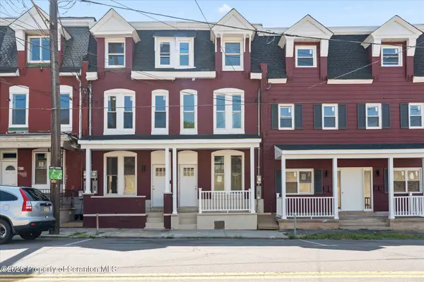 417 Mauch Chunk Street, Pottsville, PA 17901