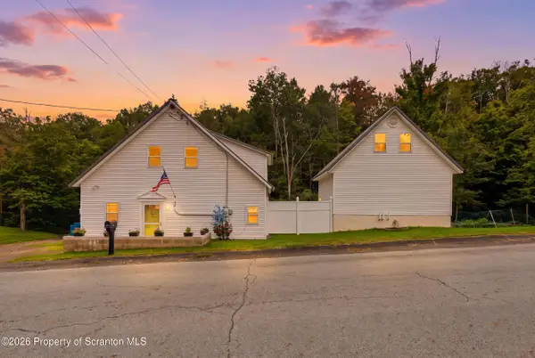167 Van Brunt Street, Moscow, PA 18444