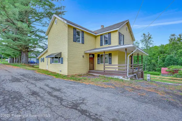 623 Hillside Street, Richmondale, PA 18421