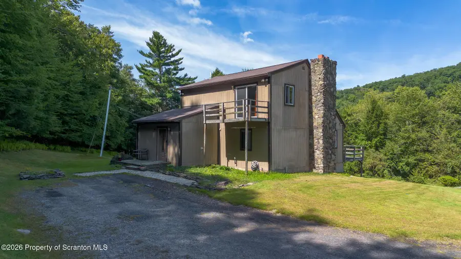 45 Louis Lane, Wyoming, PA 18644 - #3