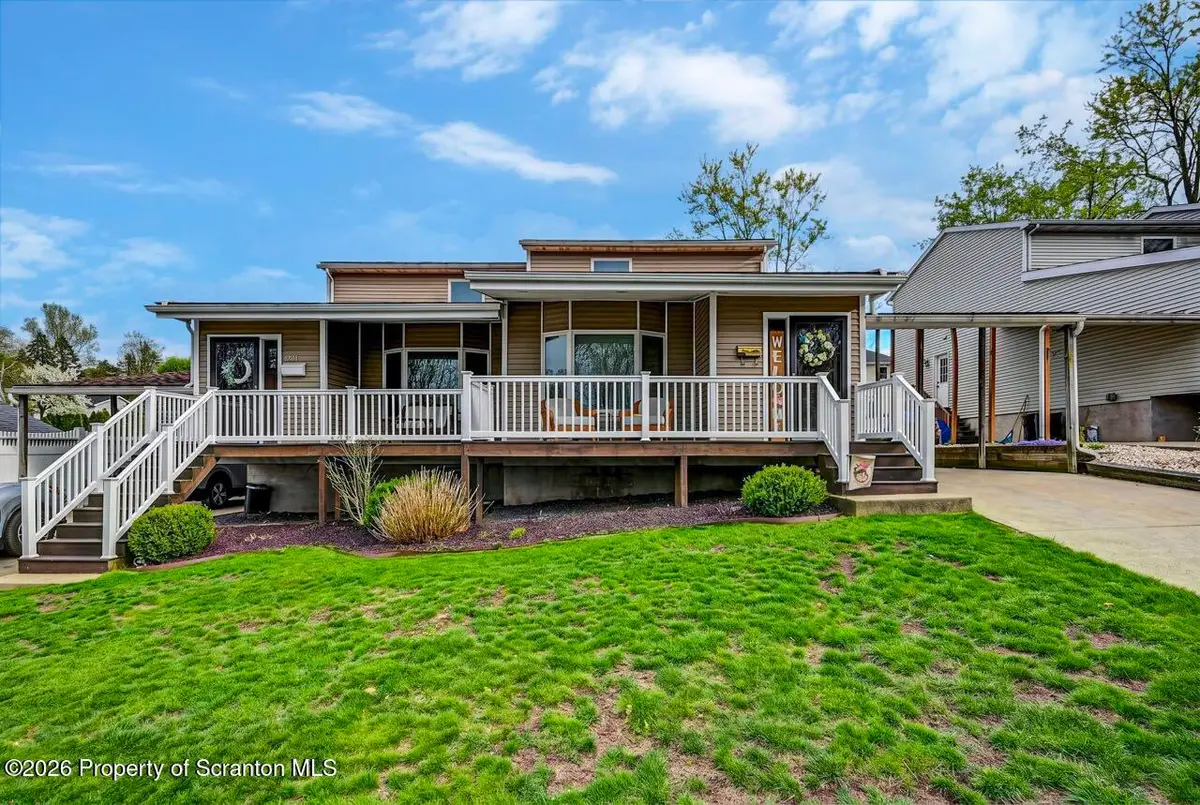 3921-3923 Lydon Lane, Moosic, PA 18507 - #1