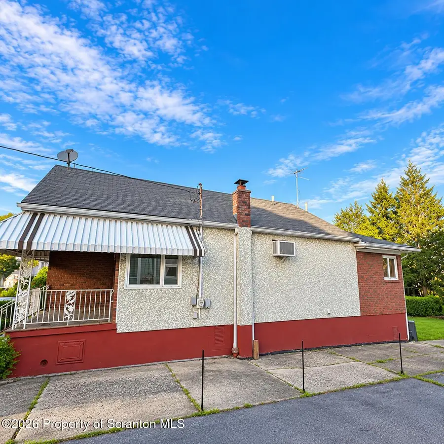 425 14th Avenue, Scranton, PA 18504 - #3