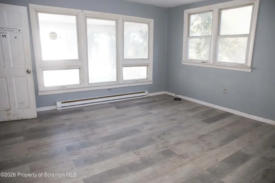 18 Grove Street, Carbondale, PA 18407 - #3