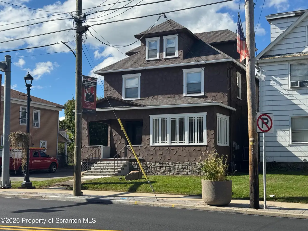 813-815 Main Street, Dickson City, PA 18519 - #1