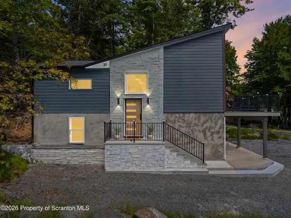 1002 Bison Trail, Lake Ariel, PA 18436