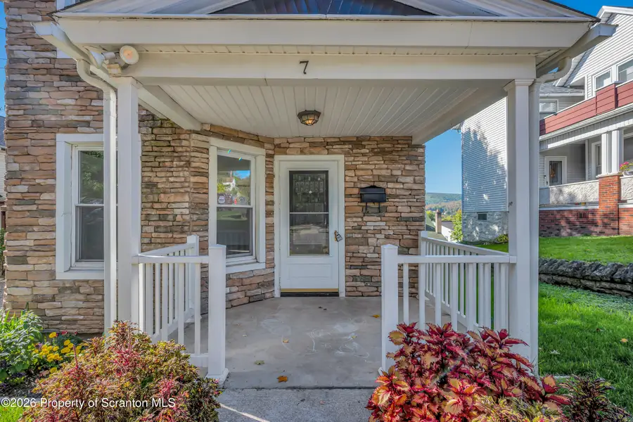 7 Birkett Street, Carbondale, PA 18407 - #3