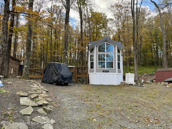 176 Birch Terrace, Covington Twp, PA 18424