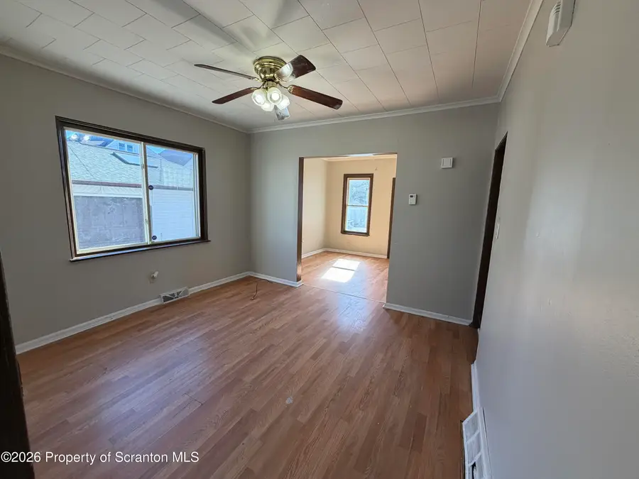7 Oakwood Place, Scranton, PA 18510 - #3