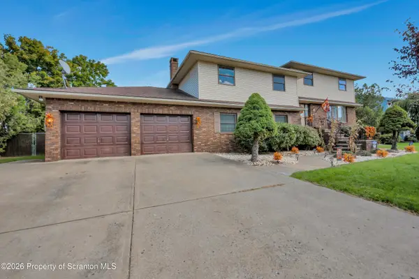 107 Amity Avenue, Old Forge, PA 18518