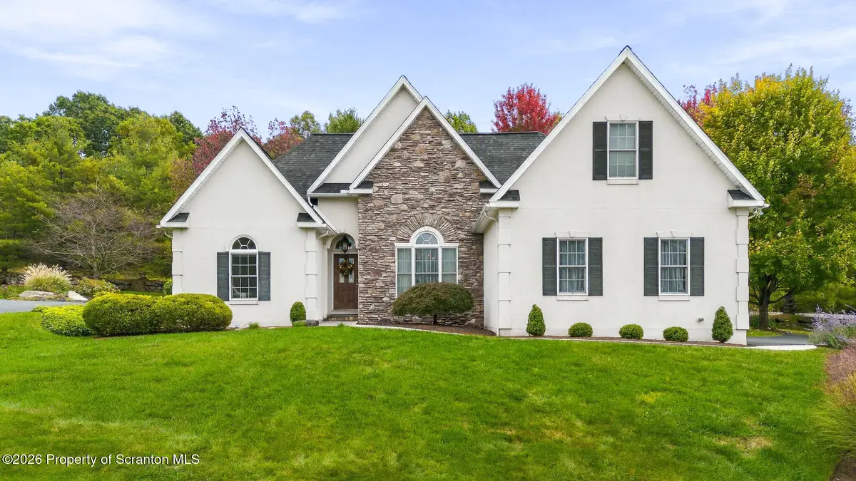 1 Wharton Close, Moosic, PA 18507 - #1