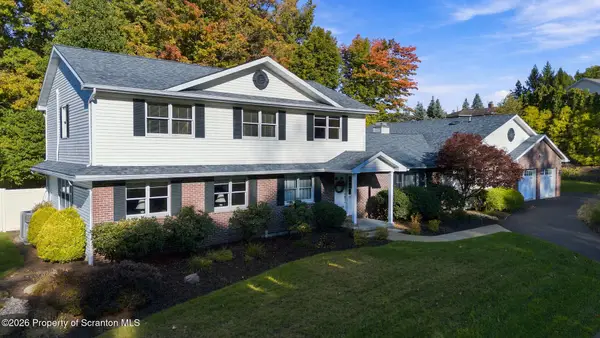 117 Echo Drive, Clarks Summit, PA 18411