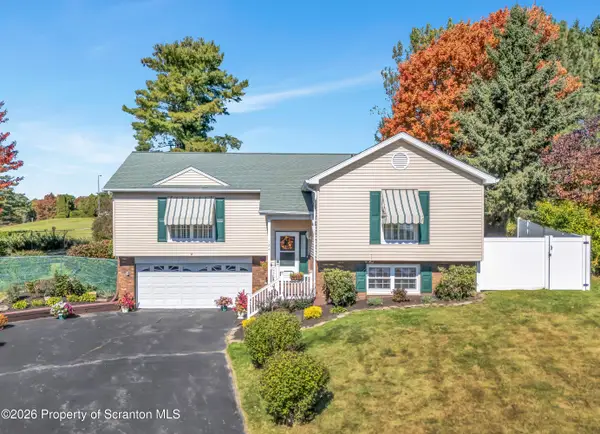 124 Leland Drive, Clarks Summit, PA 18411