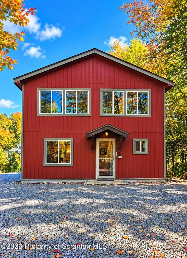 171 Deerfield Road, Lake Ariel, PA 18436