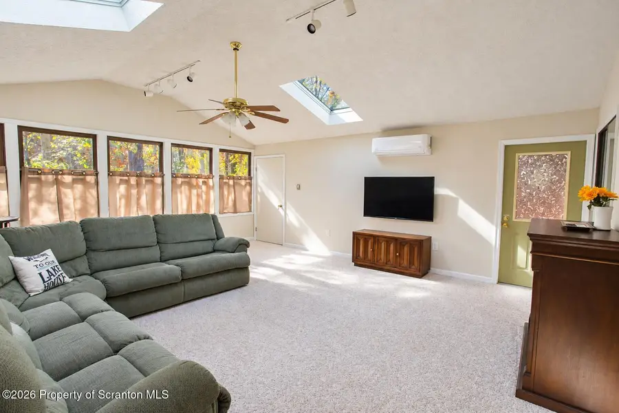 53 Sunset Drive, Gouldsboro, PA 18424 - #3