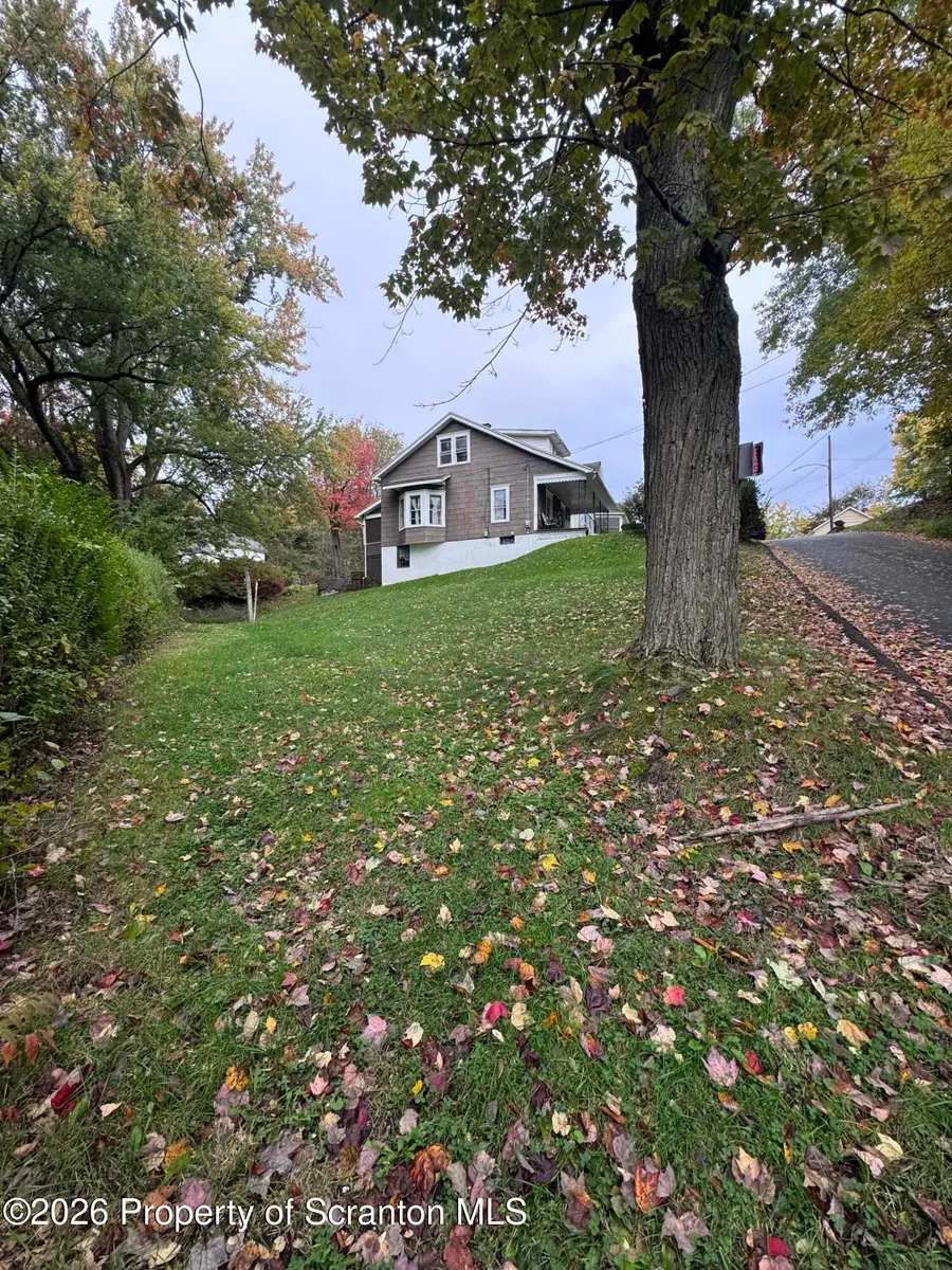 7 Clay Avenue, Carbondale, PA 18407 - #2