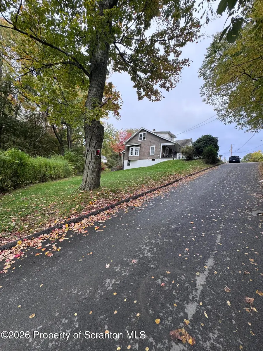 7 Clay Avenue, Carbondale, PA 18407 - #3