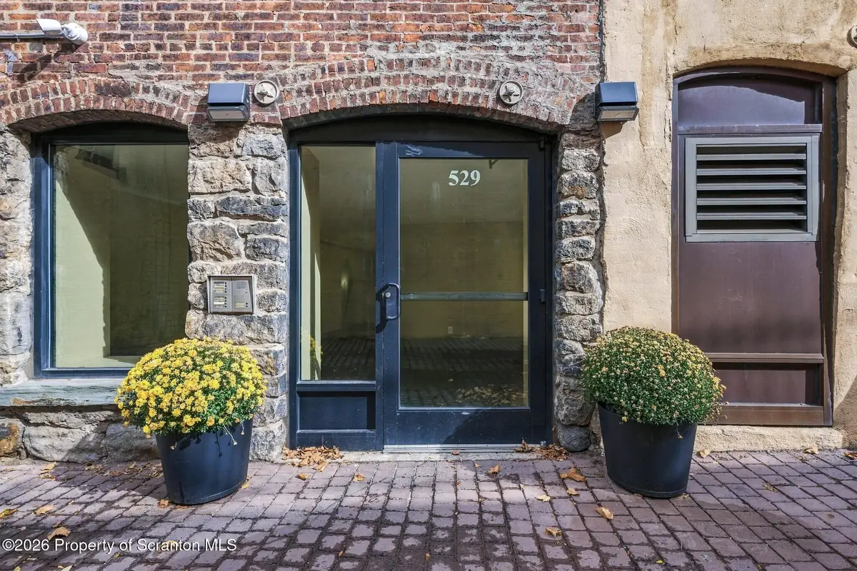 529 Bogart Place #202, Scranton, PA 18503 - #1