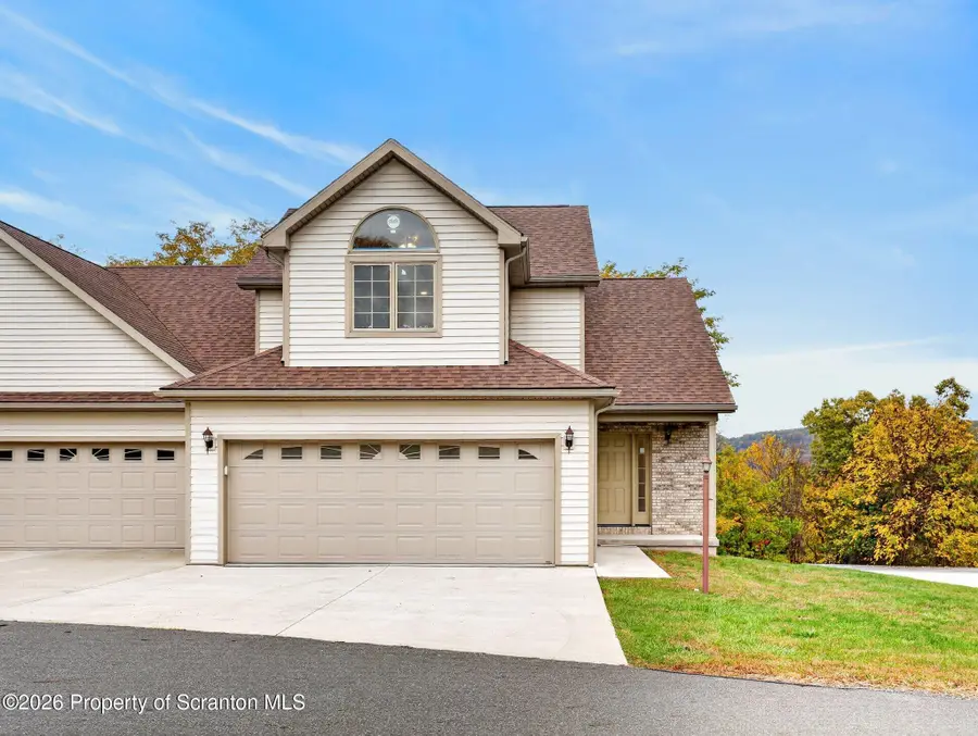 226 Village View Drive, Tunkhannock, PA 18657 - #2