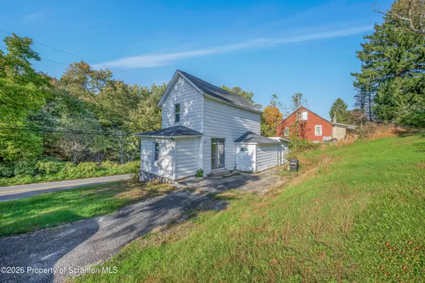 107 E Saylor Avenue, Wilkes-Barre, PA 18702