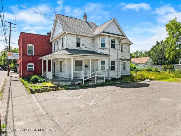 8 W Olive Street, Scranton, PA 18508