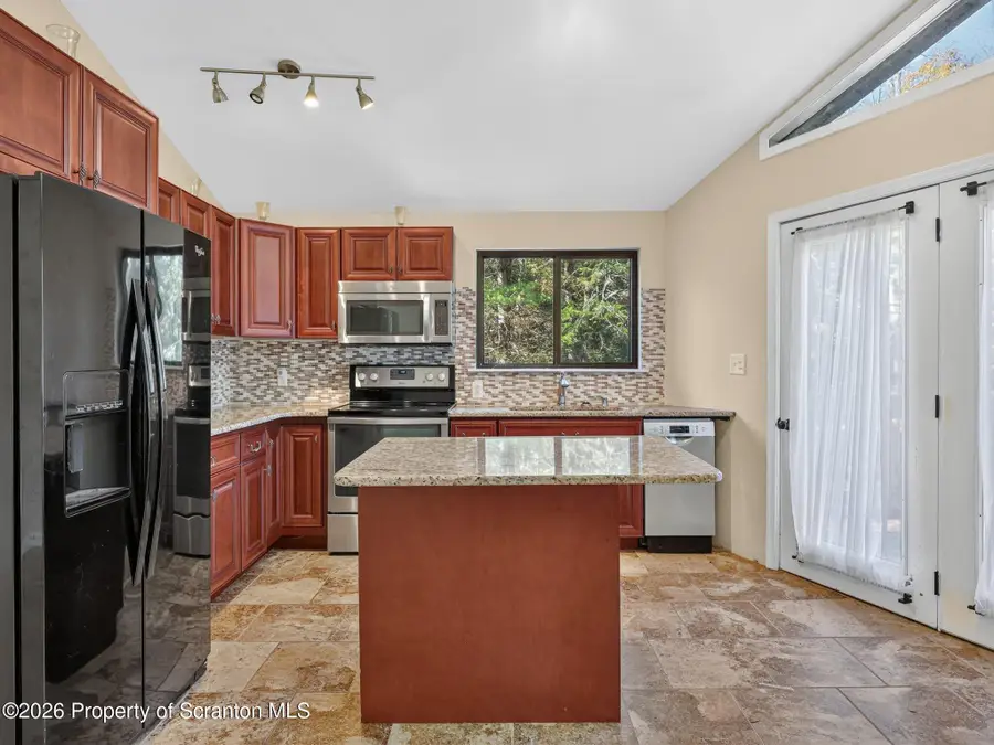 84 Magnolia Drive, Gouldsboro, PA 18424 - #3