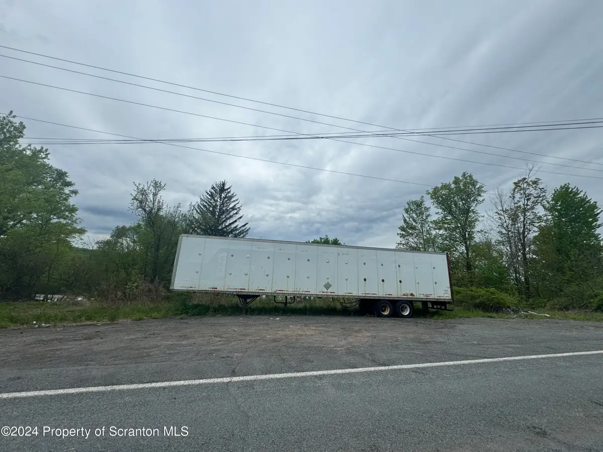 293 Hamlin Highway, Hamlin, PA 18427 - Image #1